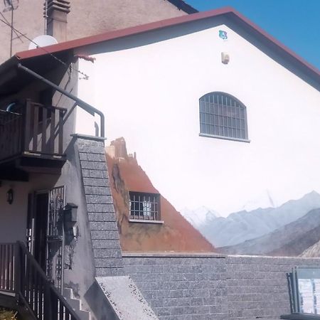 카프리에 Casa Del Rustico, Indipendente Vista Sacra Con Dipinto 빌라 외부 사진