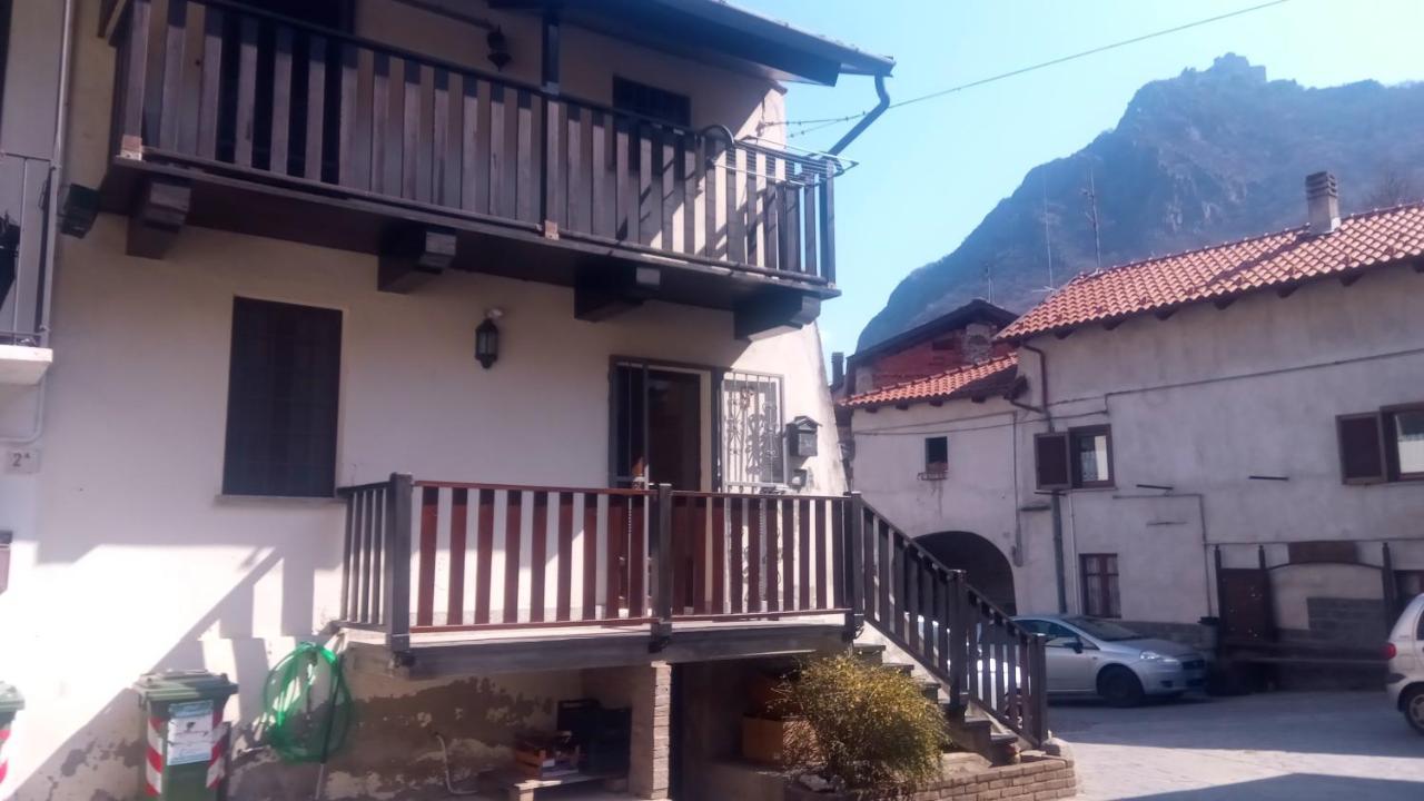 카프리에 Casa Del Rustico, Indipendente Vista Sacra Con Dipinto 빌라 외부 사진